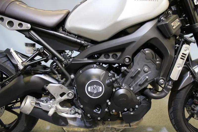Yamaha XSR 900 ABS (2016 - 20) (9)