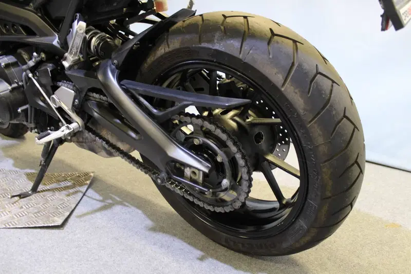 Yamaha XSR 900 ABS (2016 - 20) (16)