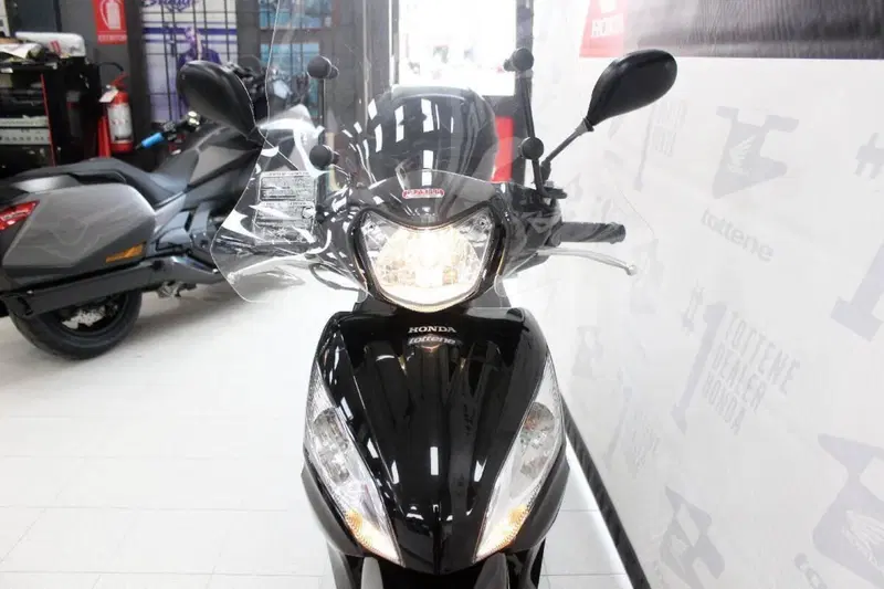 Honda Vision 110 (2011 - 16) (4)