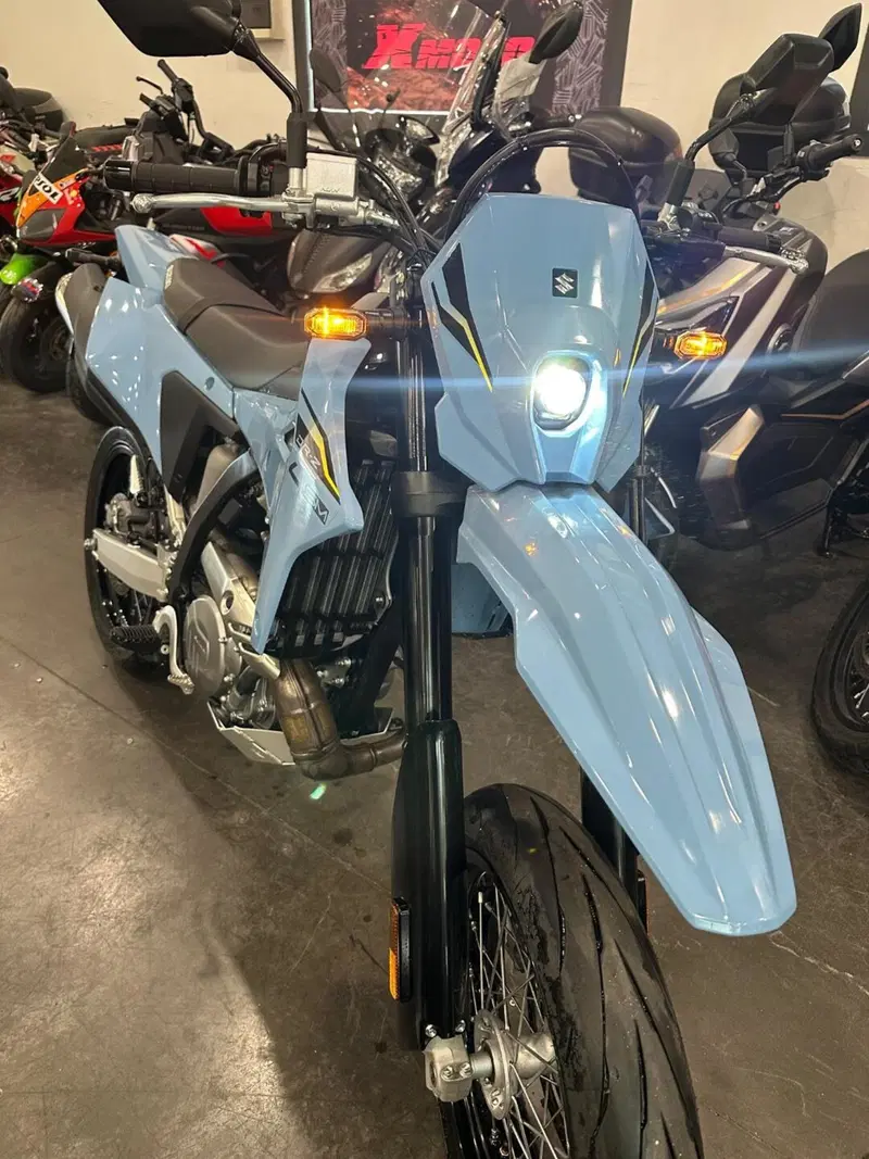 Suzuki DR-Z4SM (2025 - 26)