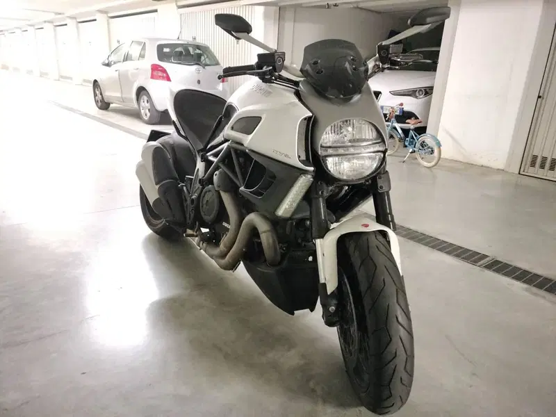 Ducati Diavel 1200 (2010 - 13) (3)