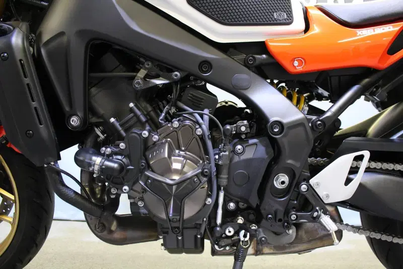Yamaha XSR 900 GP (2024 - 26) (18)