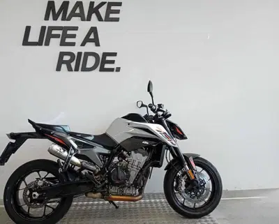 KTM 790 Duke L (2023 - 24) usata