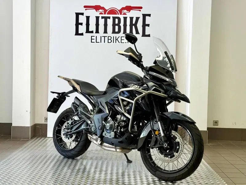Zontes ZT350-T2 (2022 - 25) (4)