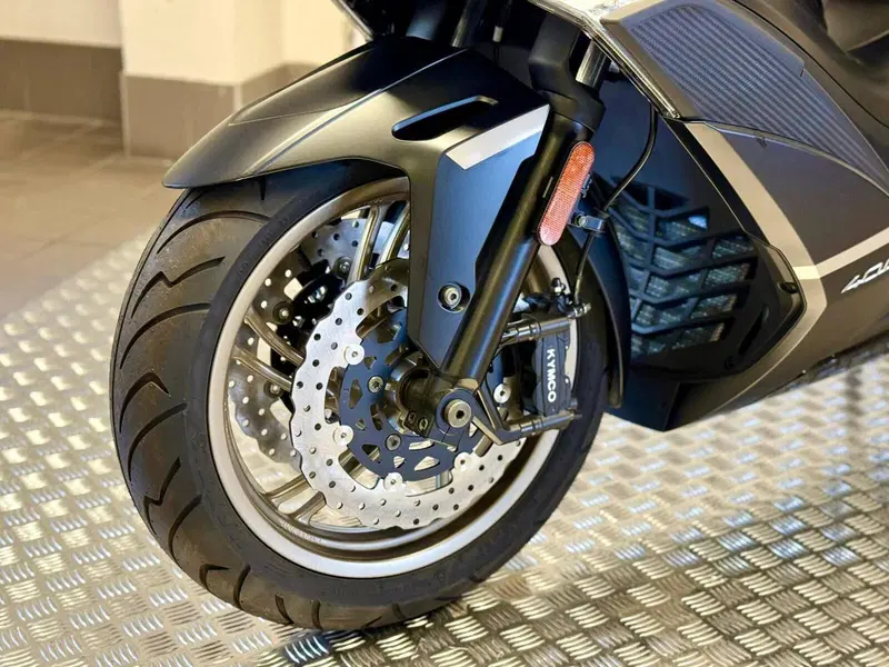 Kymco Xciting VS 400i (2023 - 26) (12)