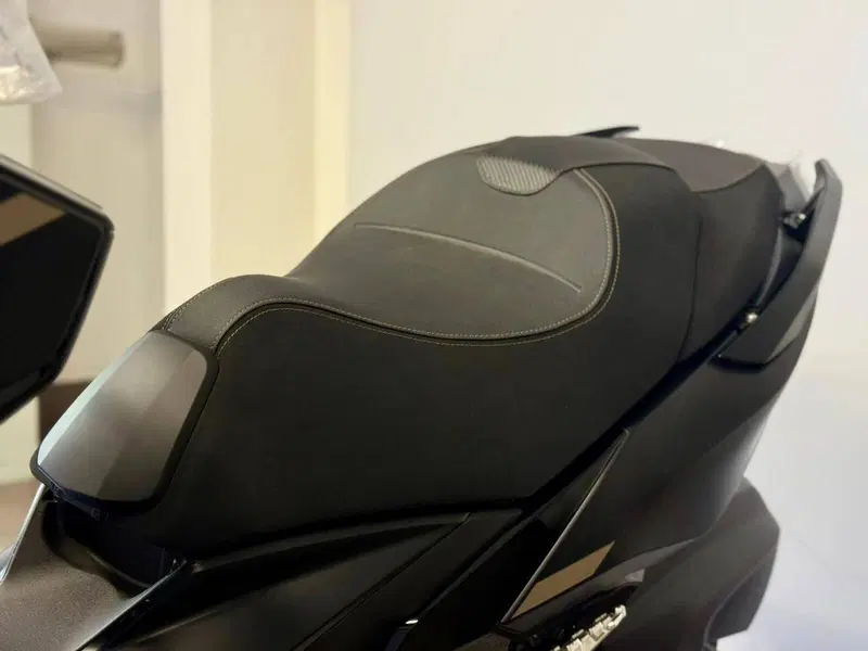 Kymco Xciting VS 400i (2023 - 26) (14)