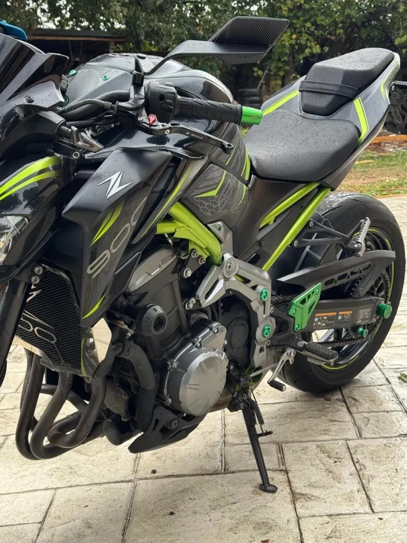 Kawasaki Z 900 (2017 - 18) (5)