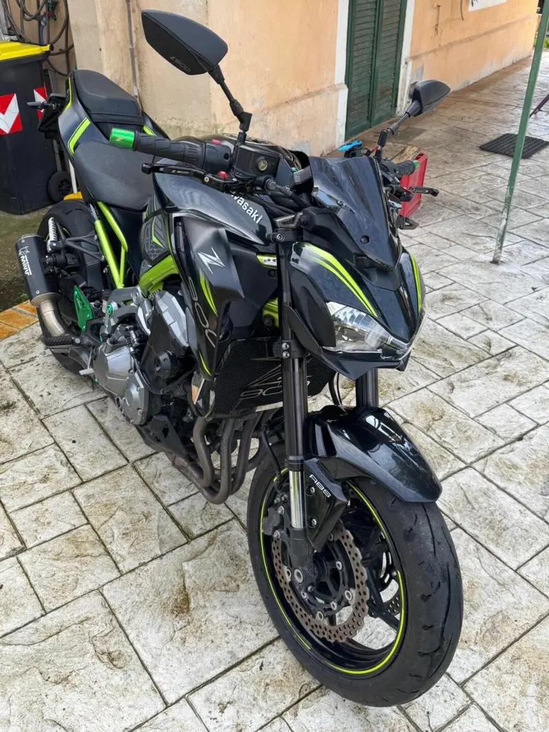 Kawasaki Z 900 (2017 - 18) (6)