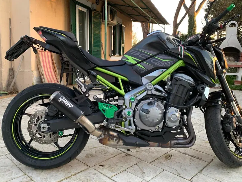 Kawasaki Z 900 (2017 - 18) (7)