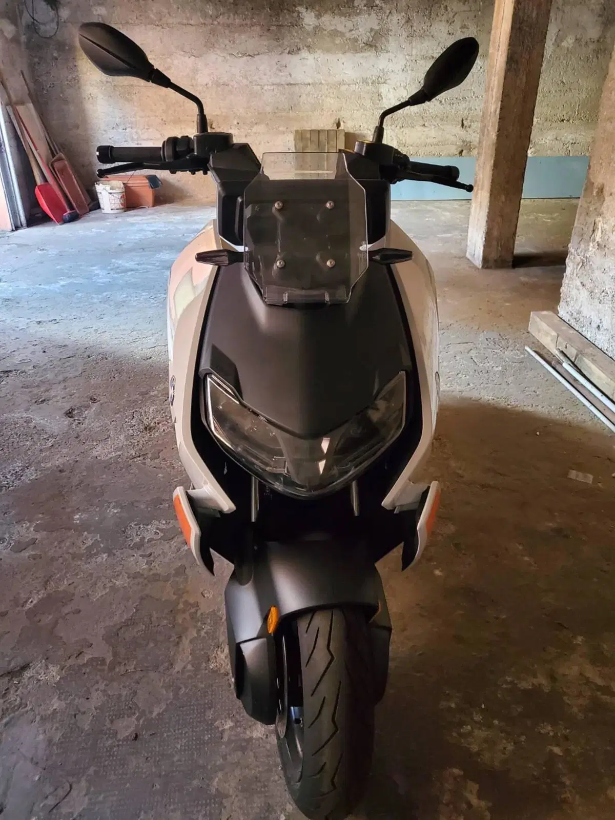 Bmw CE 04 (2021 - 25) (4)