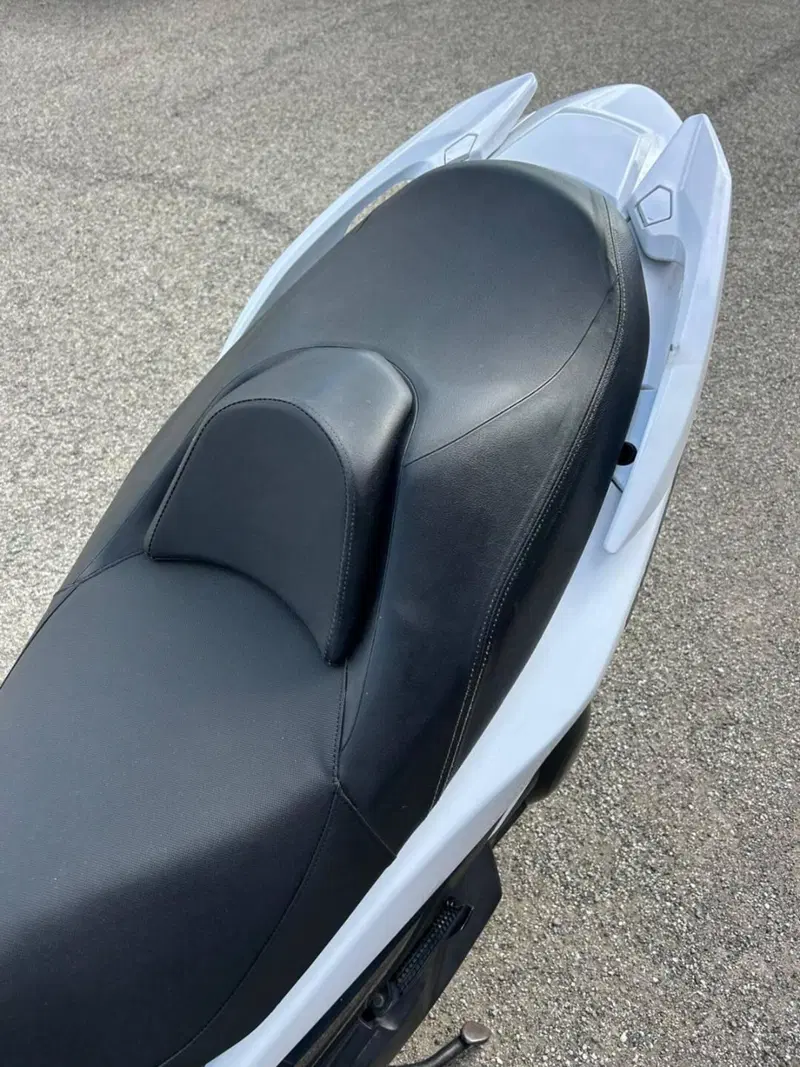 Suzuki Burgman AN 400 (2017 - 20) (6)