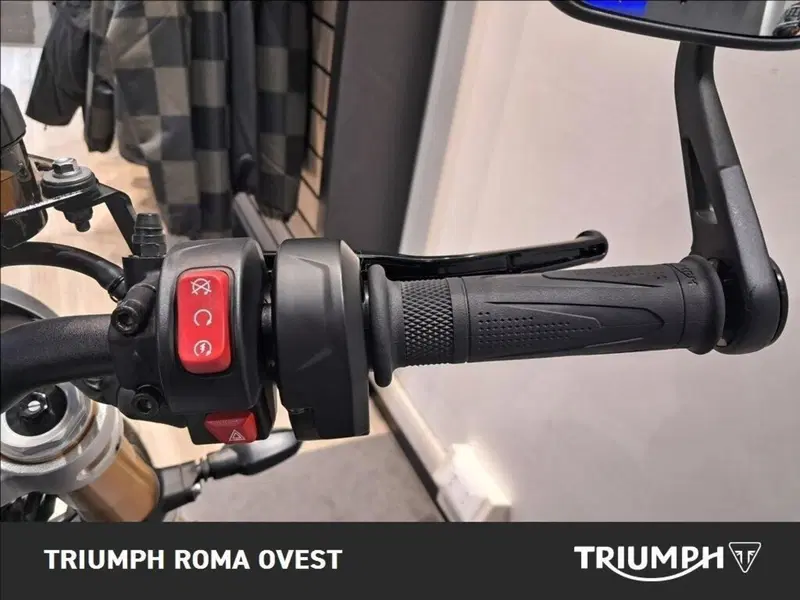 Triumph Speed Twin 1200 RS (2025 - 26) (14)