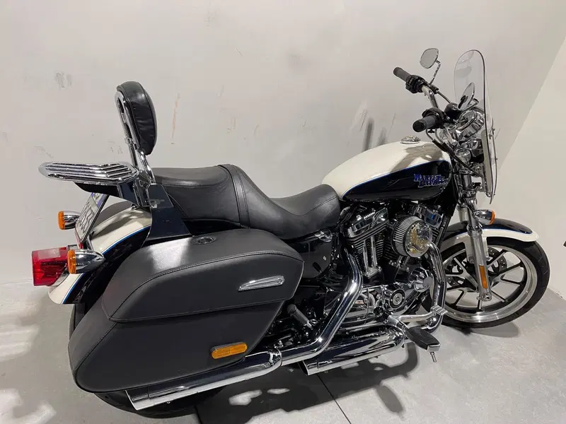 Harley-Davidson 1200 SuperLow (2014 - 16) - XL 1200T (9)
