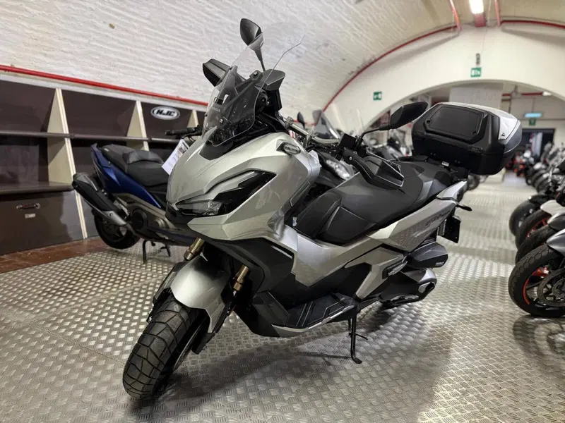 Honda ADV 350 (2022 - 24) (2)