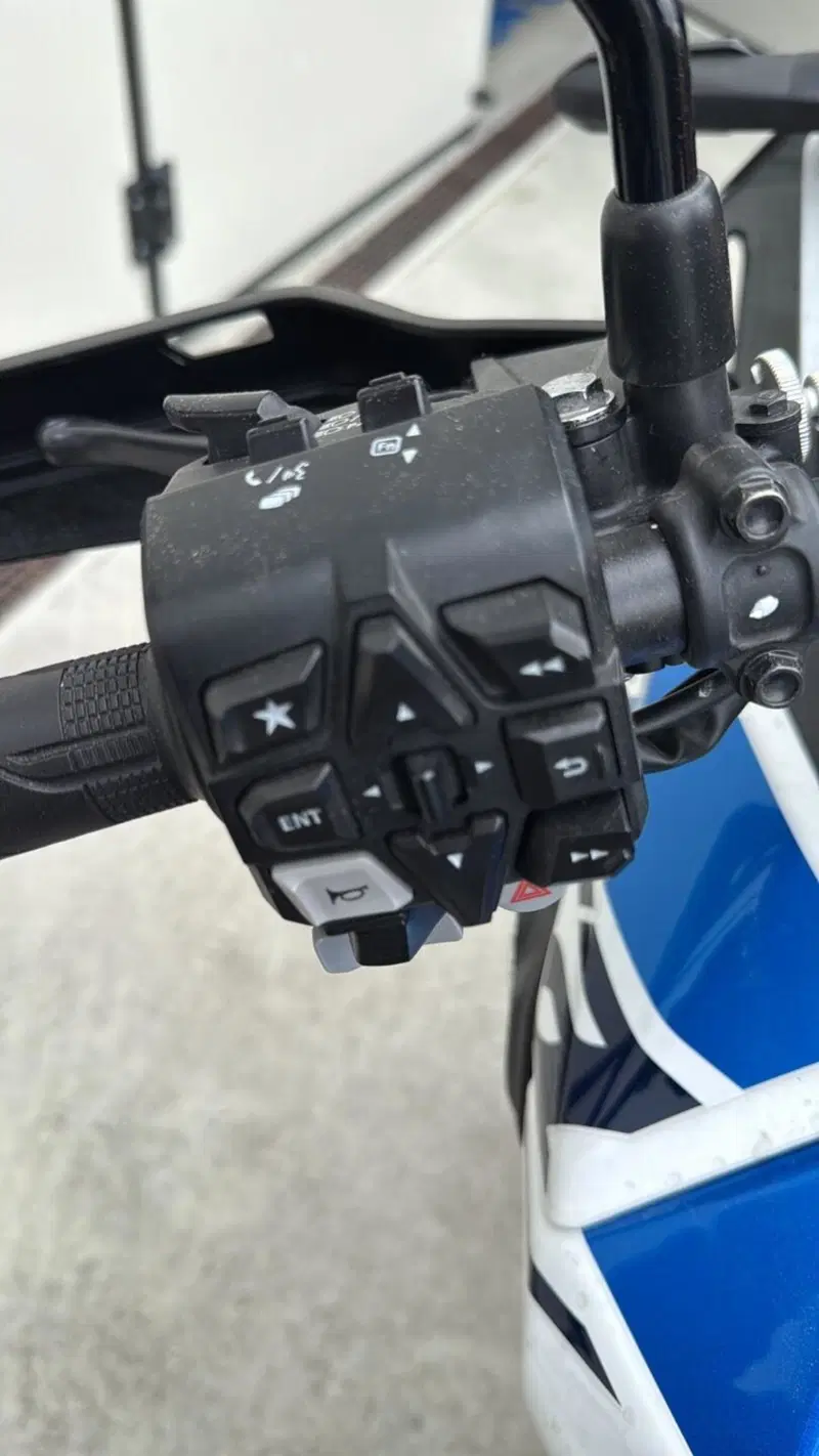Honda Africa Twin CRF 1100L DCT (2022 - 23) (3)