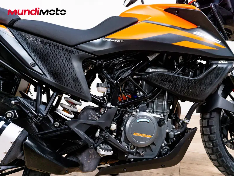 KTM 390 Adventure (2020) (4)