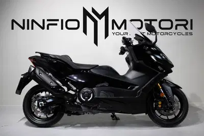 Yamaha T-Max 560 Tech Max (2022 - 24) usata