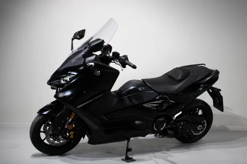 Yamaha T-Max 560 Tech Max (2022 - 24) (3)