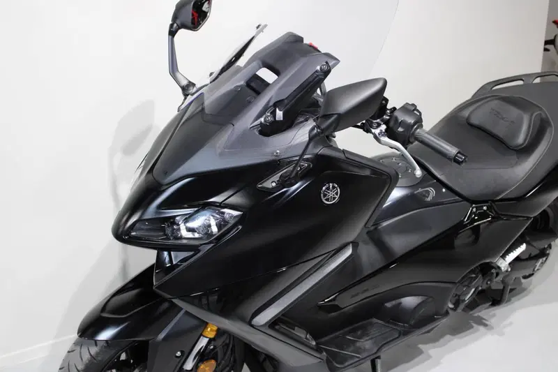 Yamaha T-Max 560 Tech Max (2022 - 24) (8)