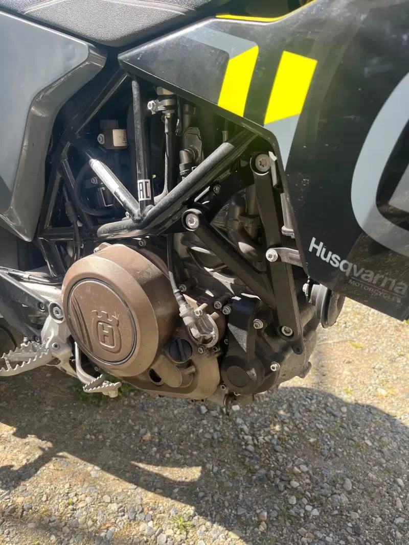 Husqvarna 701 Supermoto (2023 - 25) (10)