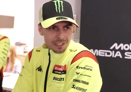 Di Giannantonio risponde ad Acosta: Io vado in pista per battere tutti, sia chi sia. Lo sguardo? Volevo controllare che non mi passasse, fine