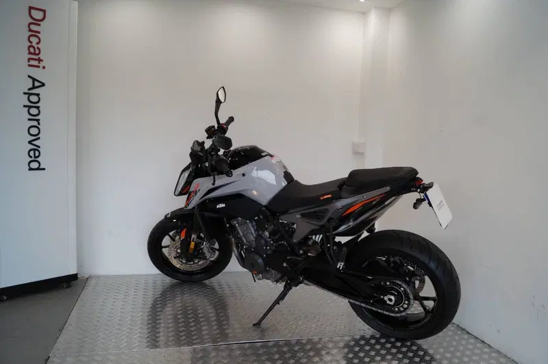 KTM 790 Duke L (2023 - 24) (3)