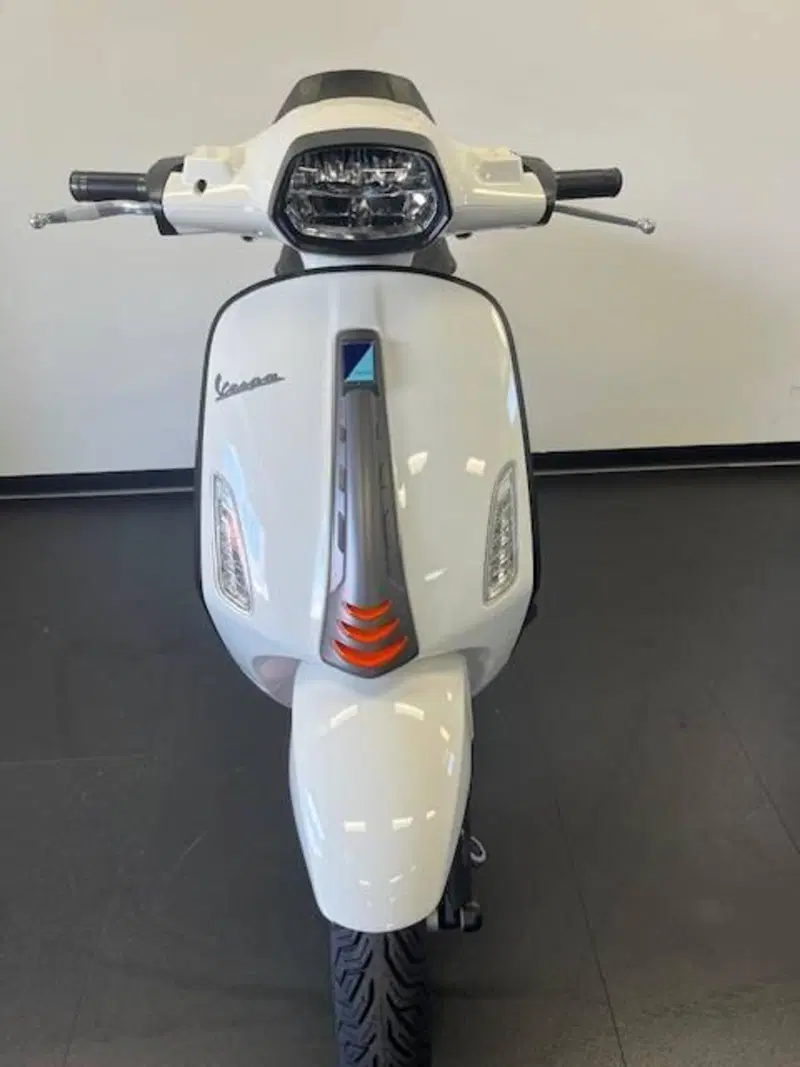 Vespa Sprint 150 S (2023 - 25) (2)