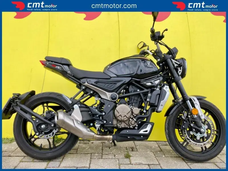 Voge Trofeo 300AC (2021 - 26)