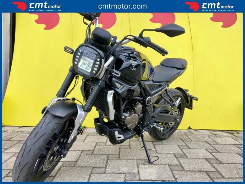 Voge Trofeo 300AC (2021 - 26) (2)