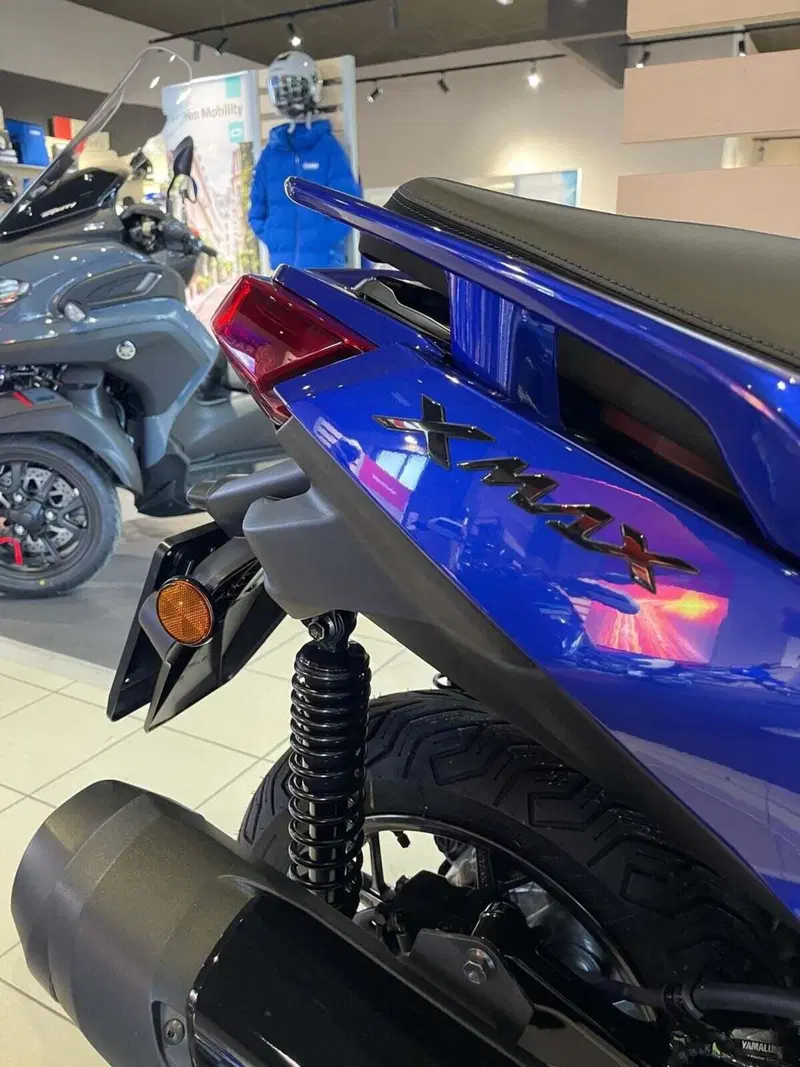 Yamaha X-Max 300 (2025 - 26) (3)