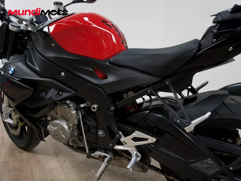 Bmw S 1000 R (2014 - 16) (10)