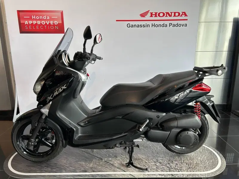Yamaha X-Max 250 ABS (2011 - 13) (4)