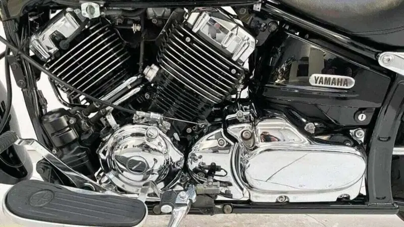 Yamaha XVS 650 Drag Star (1997 - 05) (3)