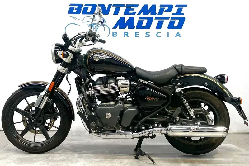 Royal Enfield Super Meteor 650 (2023 - 26) (2)