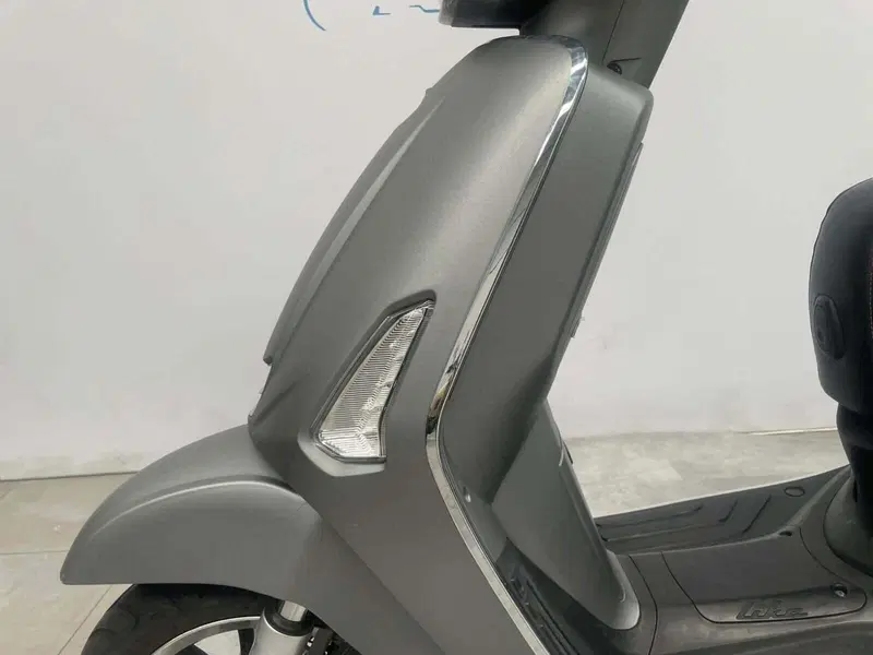 Kymco Like 125 (2021 - 26) (4)