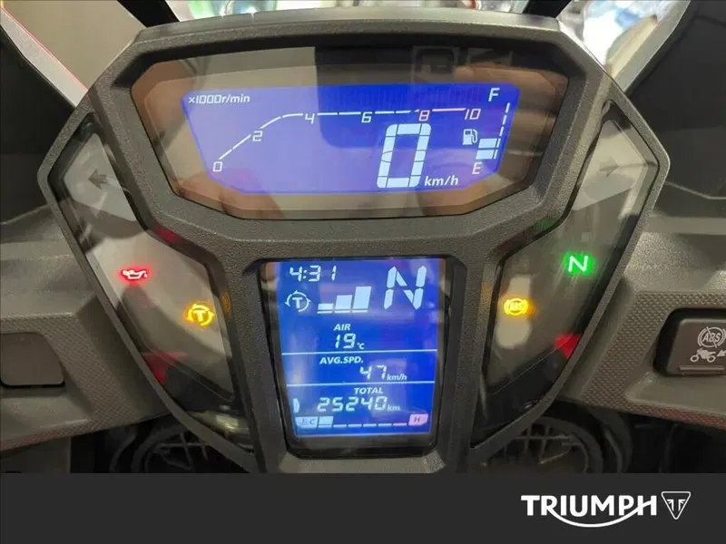 Honda Africa Twin CRF 1000L (2016 - 17) (7)