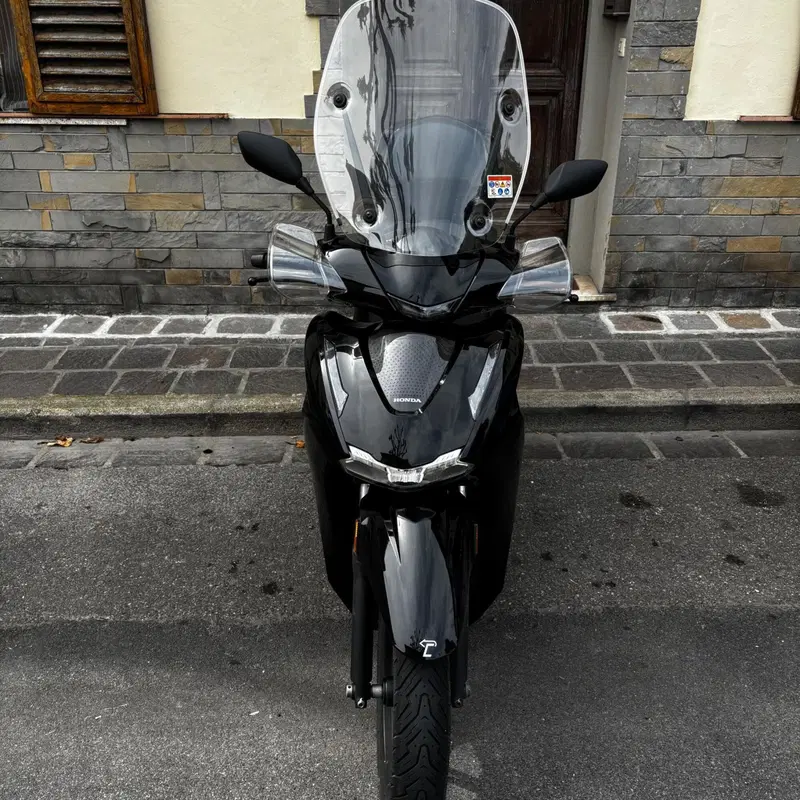 Honda SH 350i GT (2025 - 26) (6)