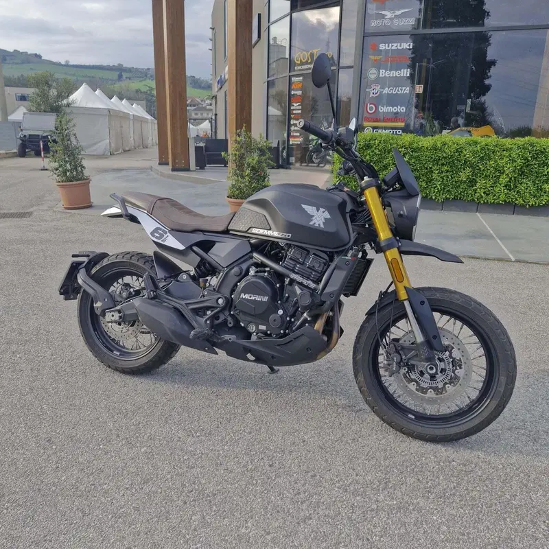 Moto Morini SEIEMMEZZO SCR (2022 - 26) (3)