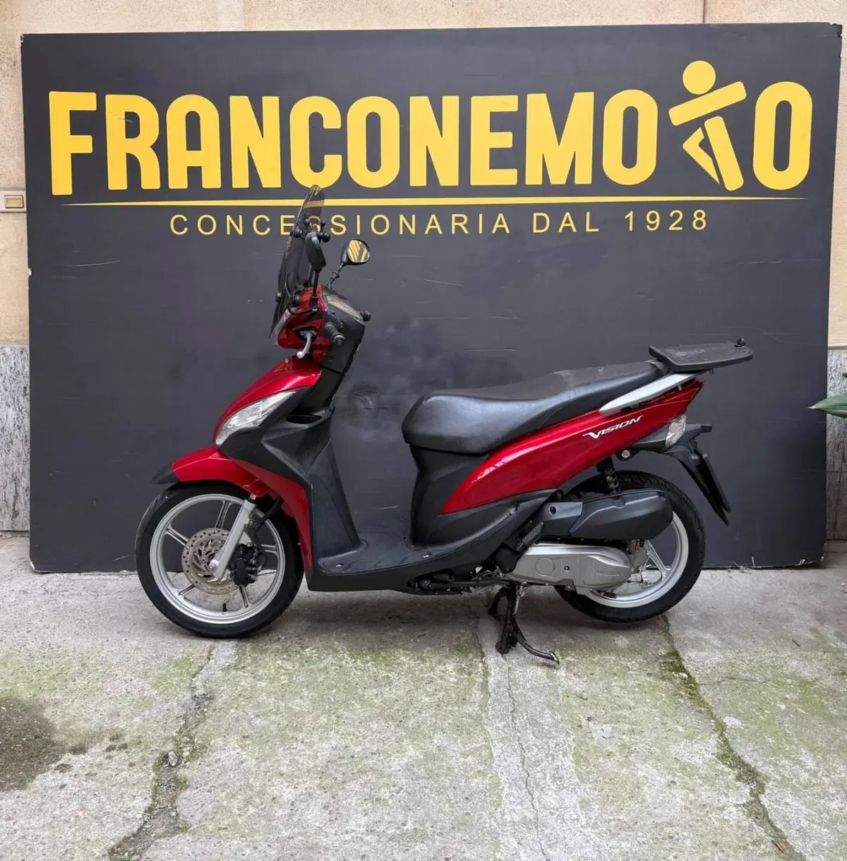 Honda Vision 110 (2011 - 16) (4)