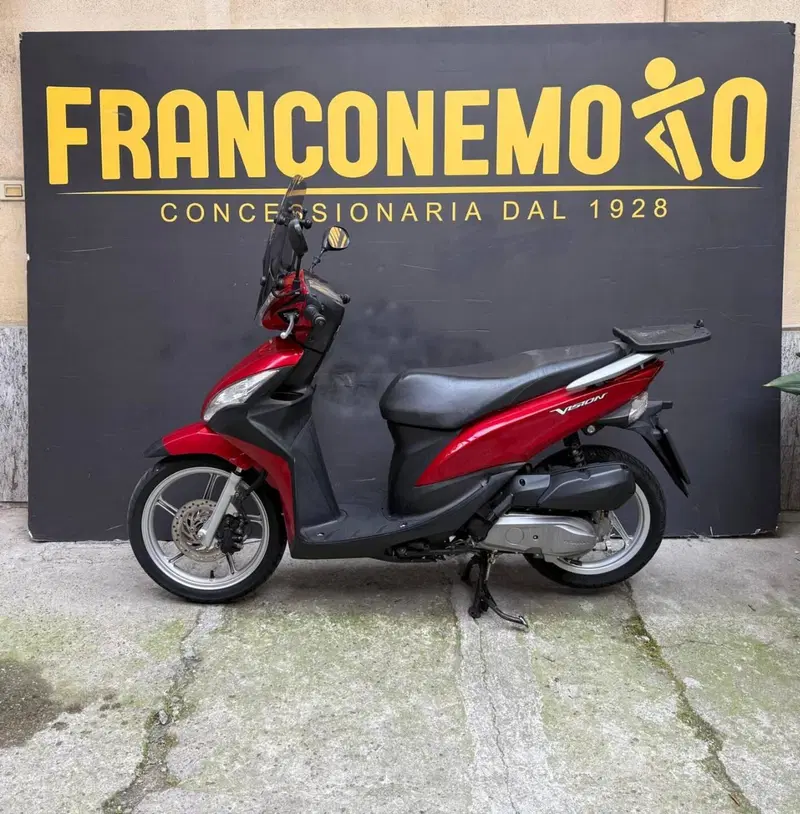 Honda Vision 110 (2011 - 16) (4)