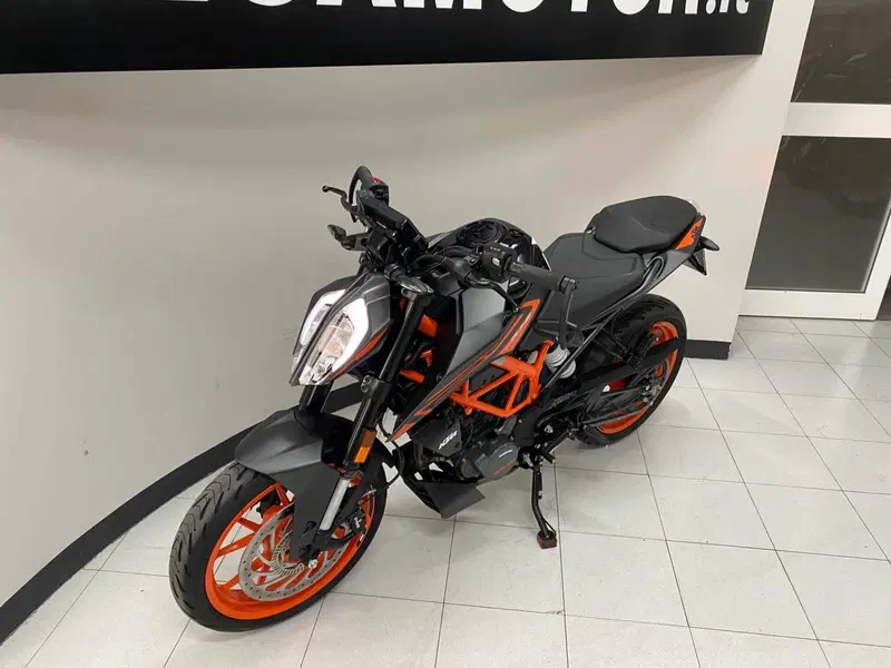 KTM 125 Duke (2021 - 23) (6)