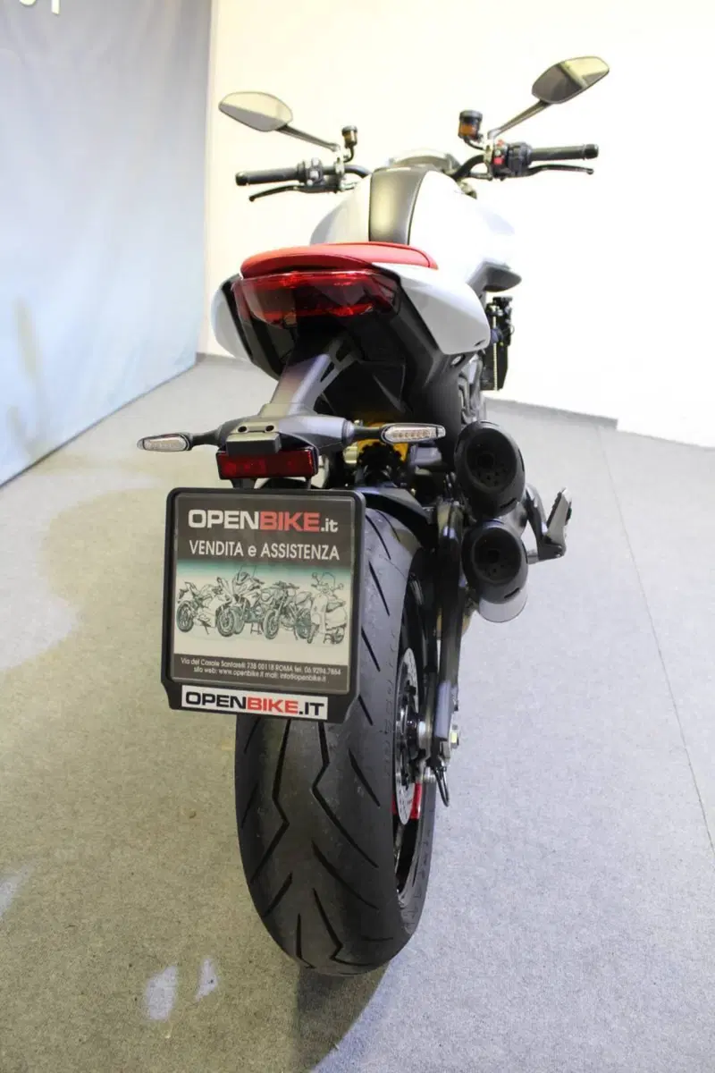 Ducati Monster 937 + (2021 - 25) (5)
