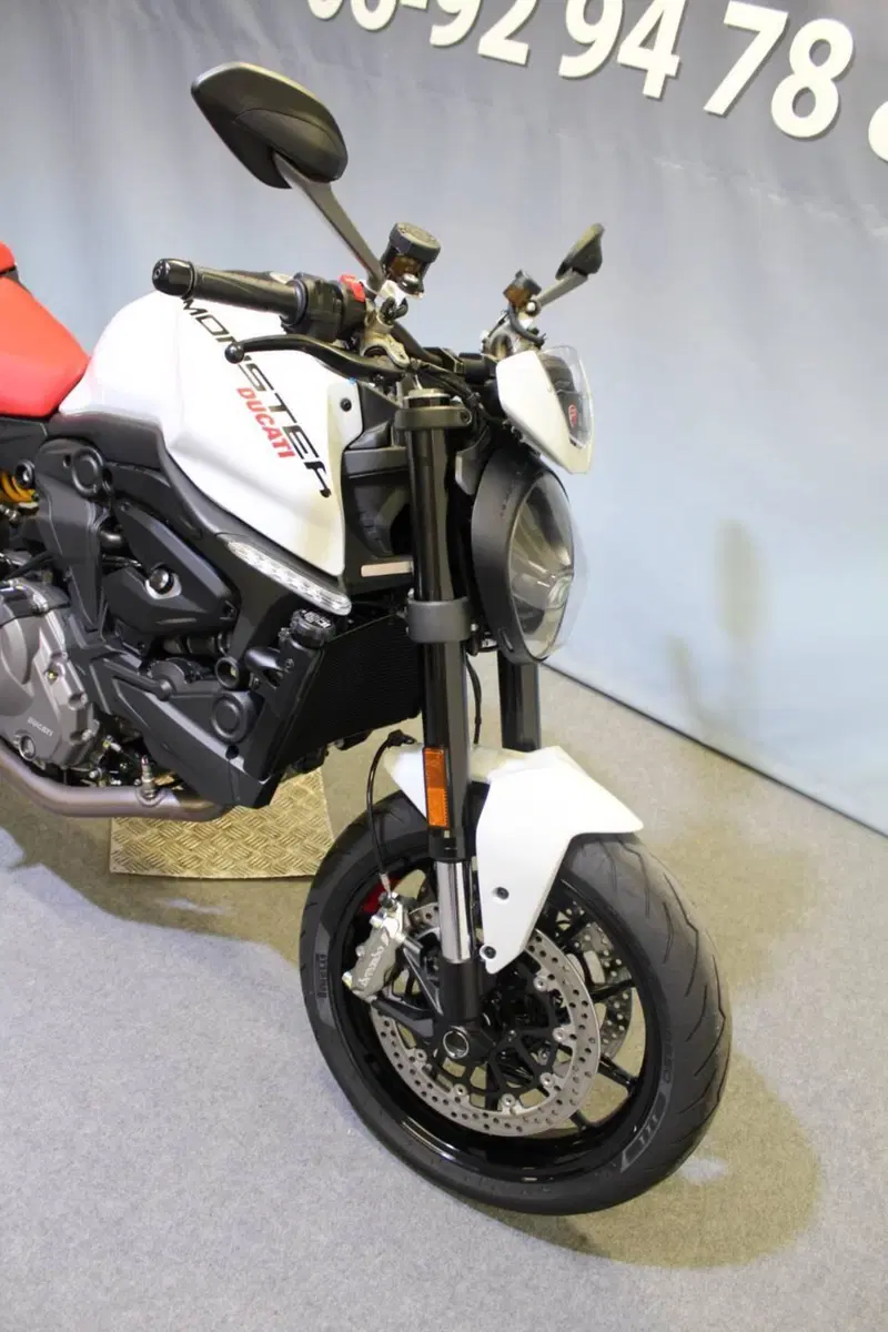 Ducati Monster 937 + (2021 - 25) (8)
