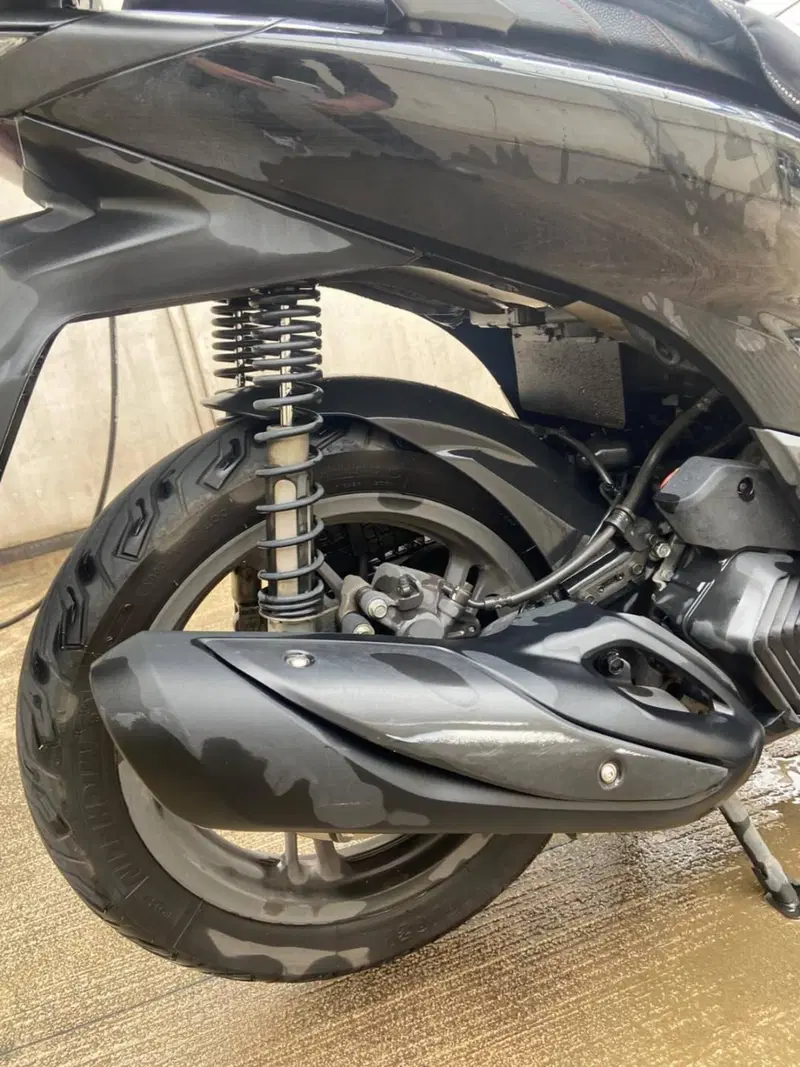 Honda SH 150i Sport (2024 - 25) (5)