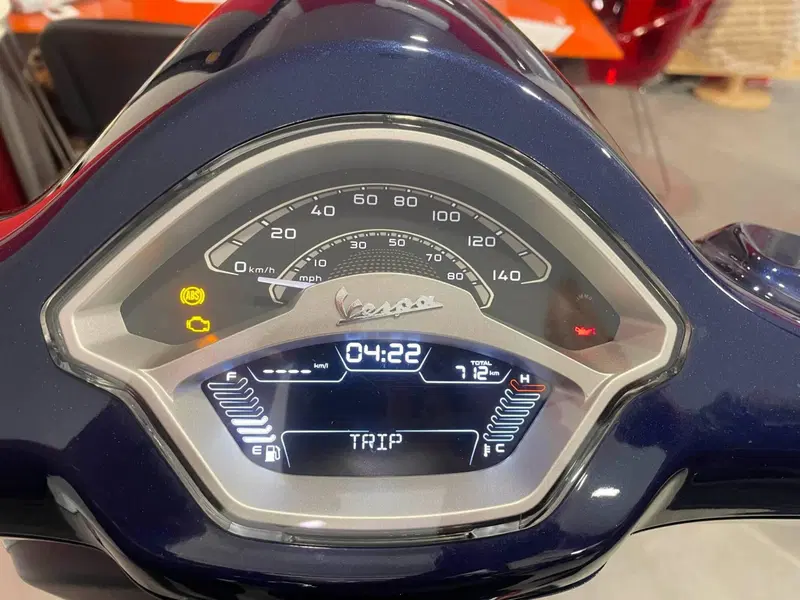 Vespa Primavera 150 (2024 - 25) (6)