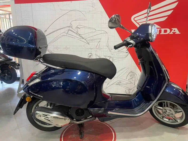 Vespa Primavera 150 (2024 - 25) (2)