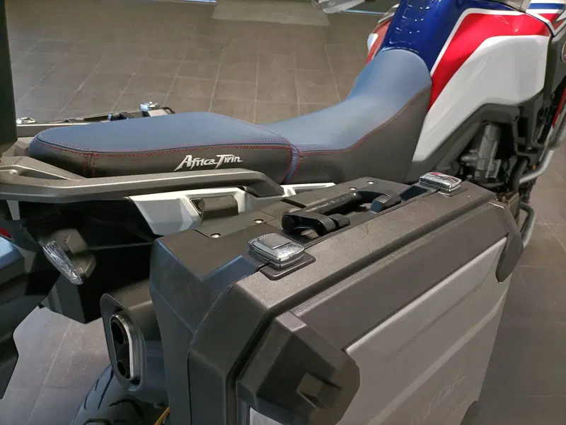 Honda Africa Twin CRF 1000L DCT (2018 - 19) (12)