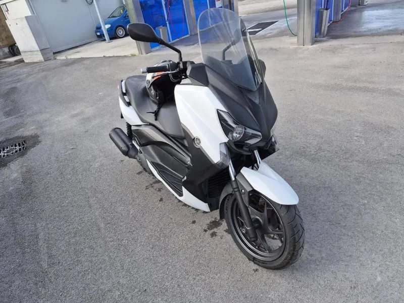 Yamaha X-Max 250 (2014 - 16)