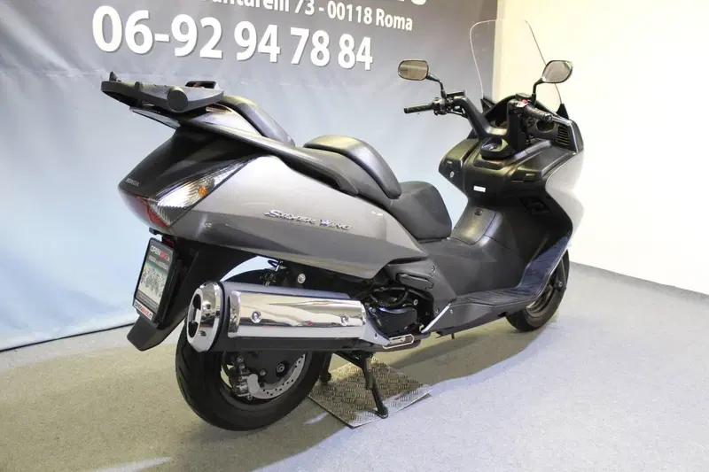 Honda Silver Wing 400 (2006 - 09) (4)