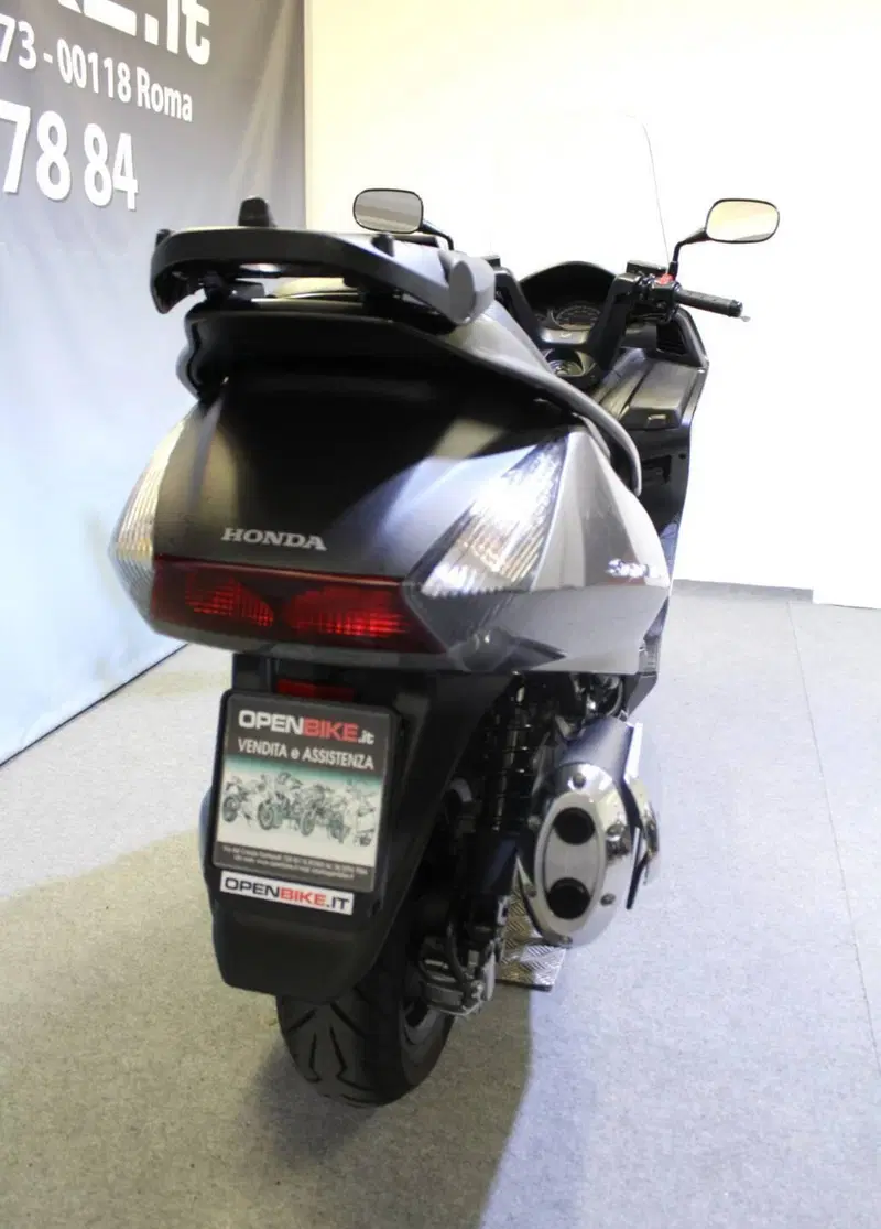 Honda Silver Wing 400 (2006 - 09) (5)